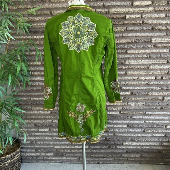 Johnny Was Green Embroidered Fitted Coat Mandala on the Back Size Medium - Picture 7 of 13